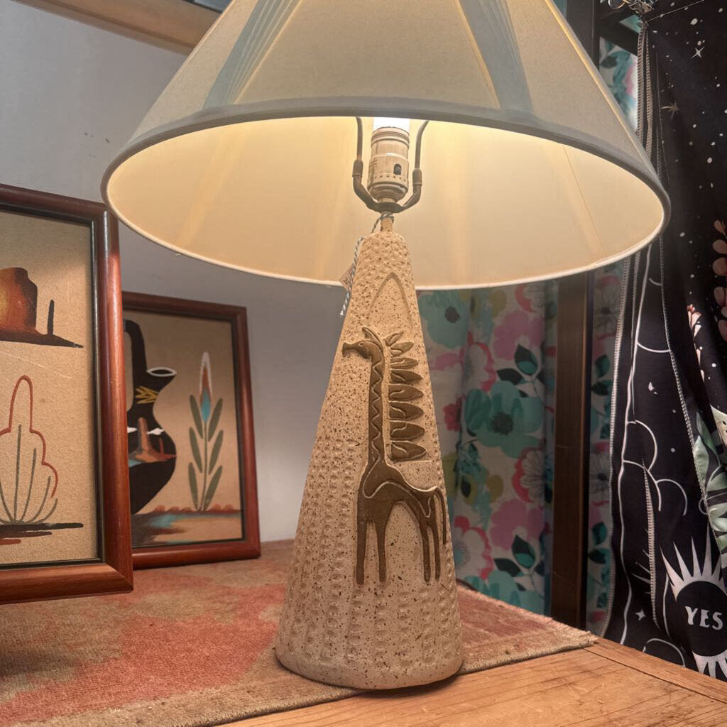 Vintage Giraffe Table Lamp