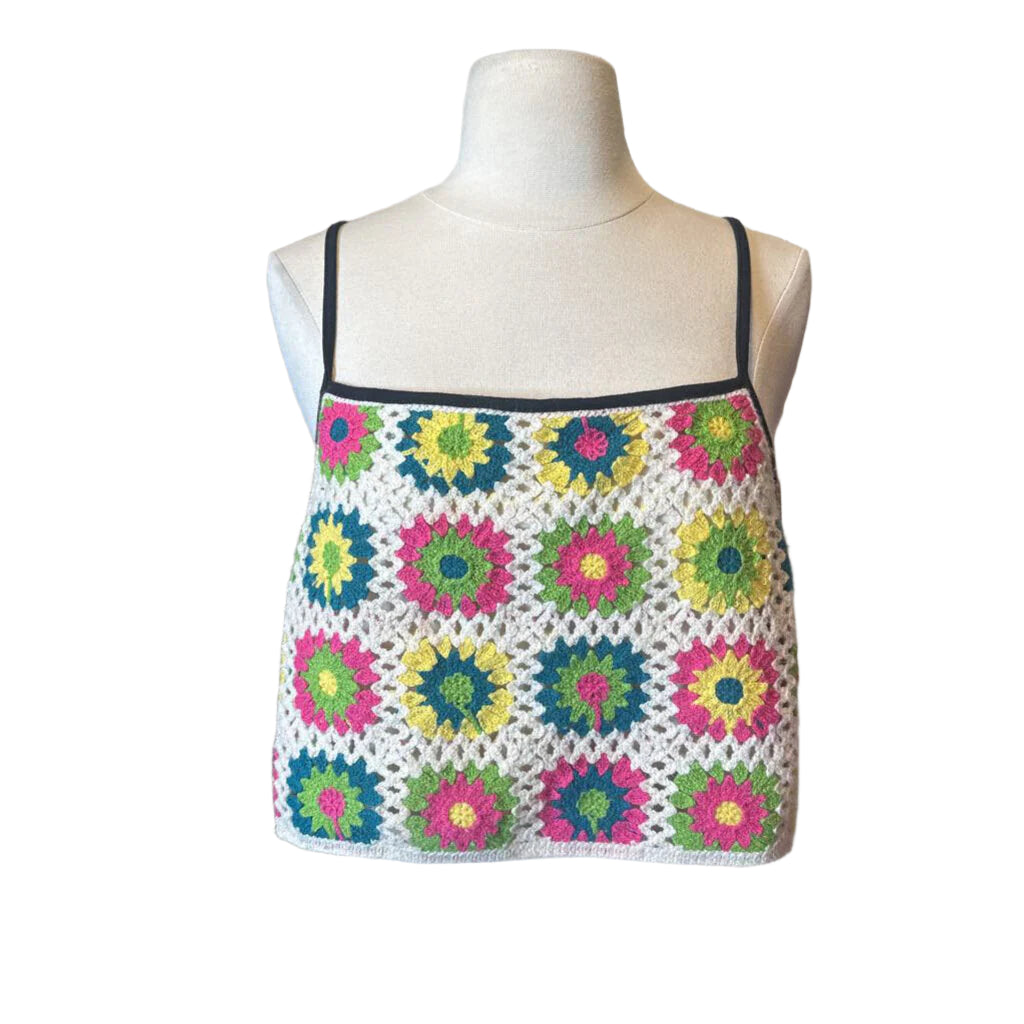 Knit Flower Crochet Top