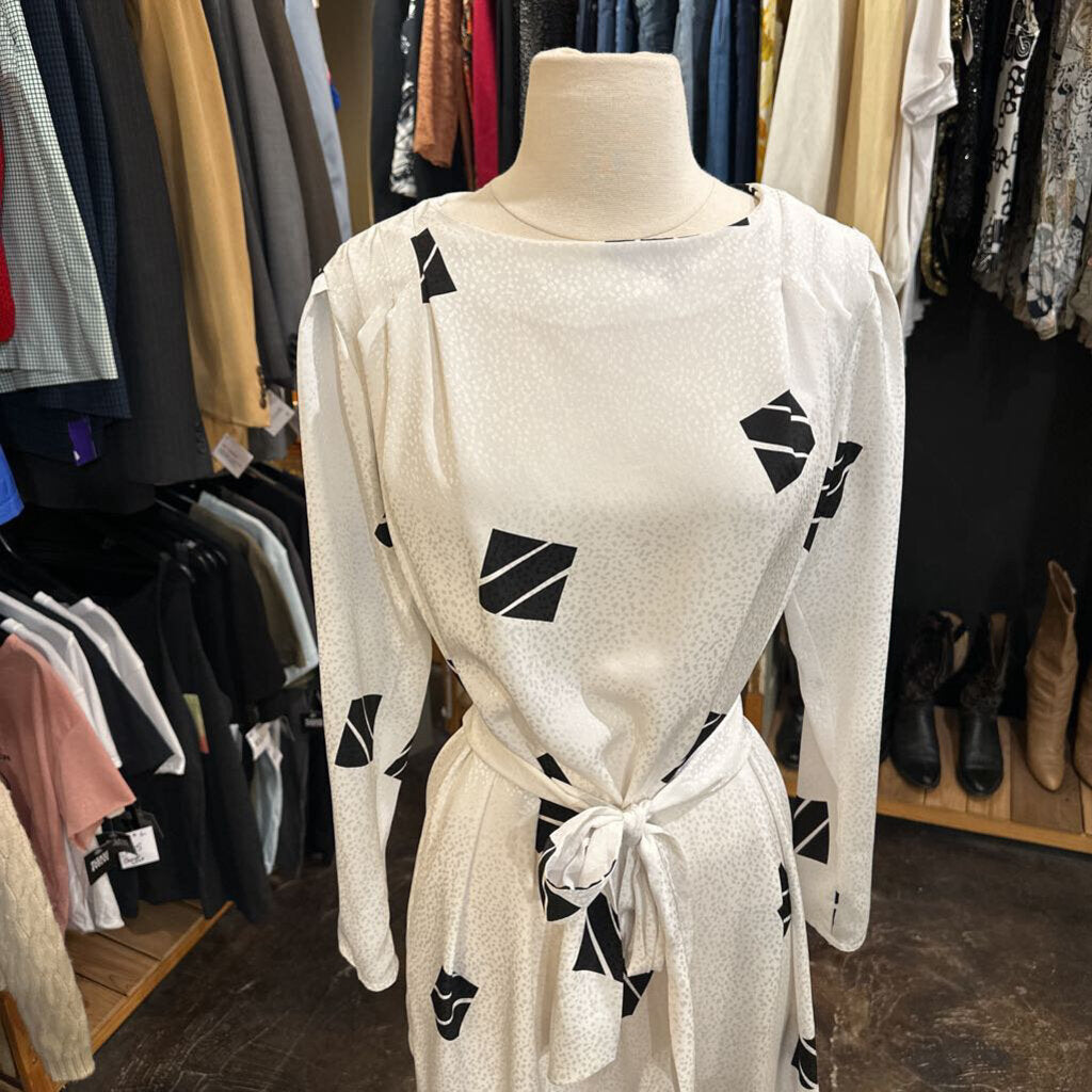 1980s Flora Kung White & Black Dress w/ Belt