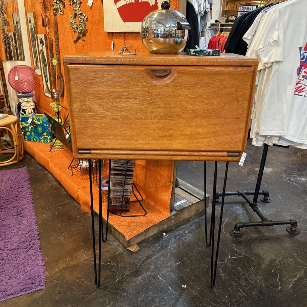 Mid Century Bar w/ Hairpin Legs