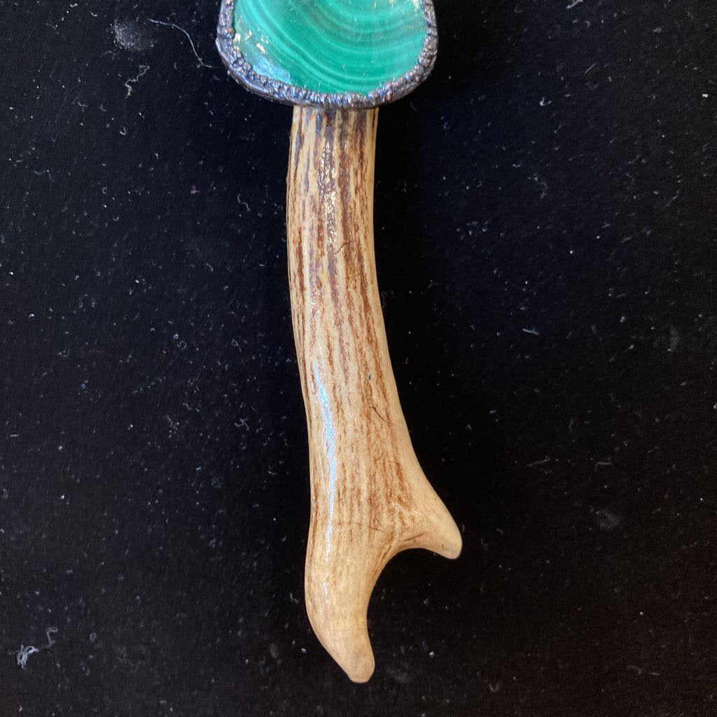PL230-L Electroformed Roe Deer Antler and Malachite