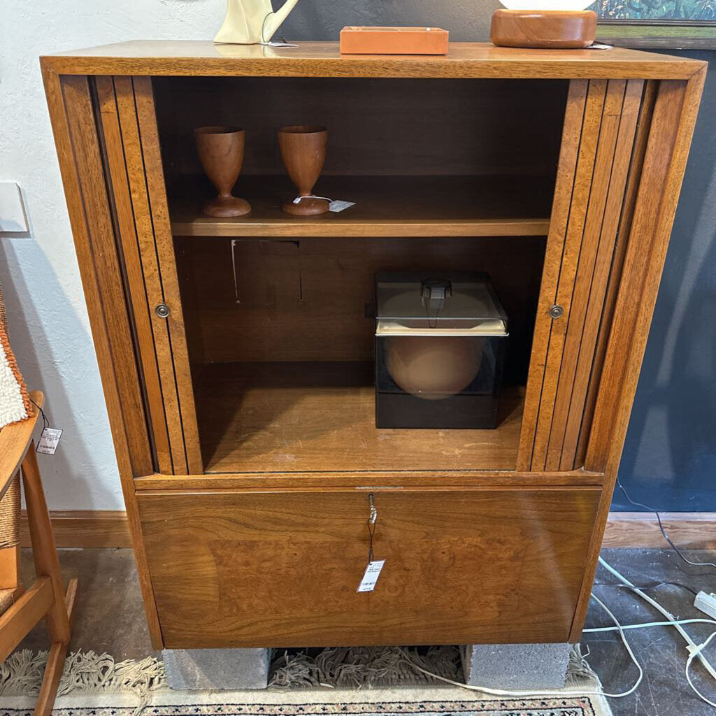 MCM Tambour Wall Hanging Bar