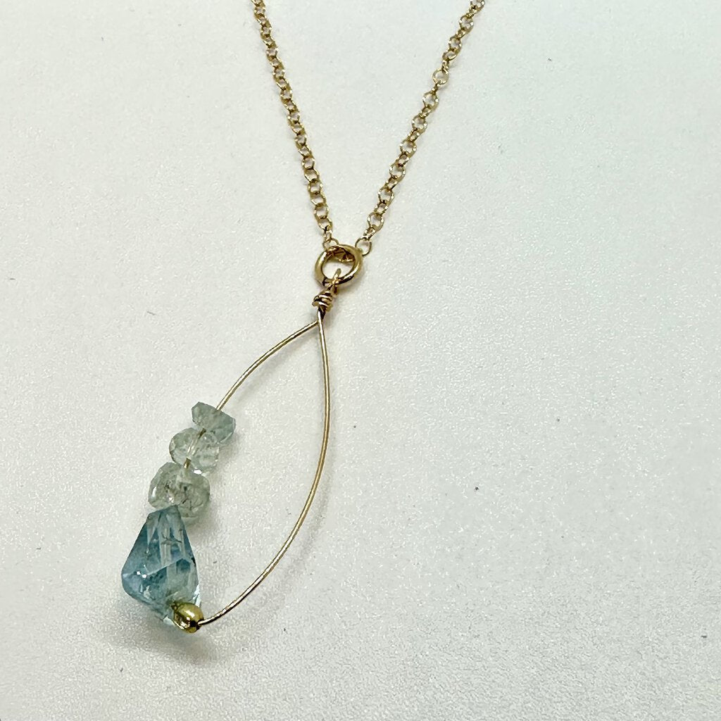 Handmade Aqua Marine Gemstone Necklace Gold Filled