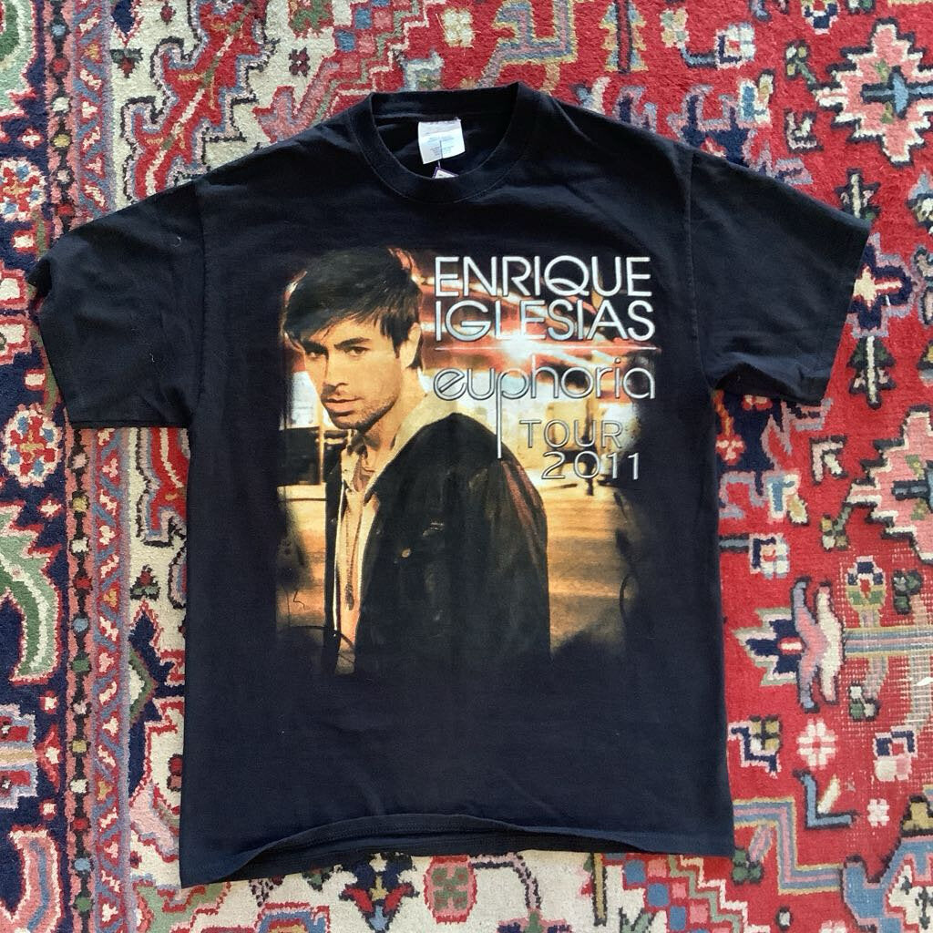2011 Enrique Iglesias T-shirt