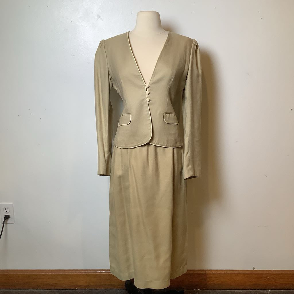 1980s Sasson Two Piece Skirt & Jacket