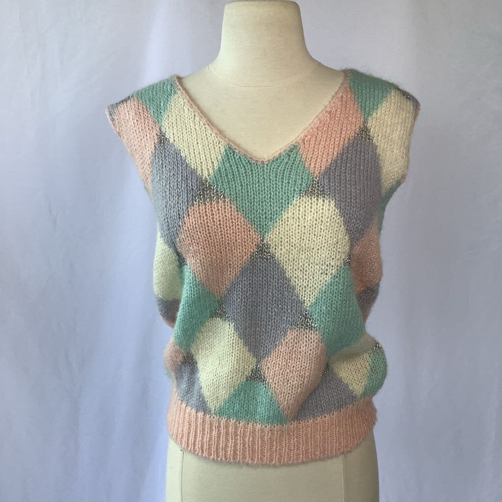 1980s Pink Pastel Lurex Sweater Vest