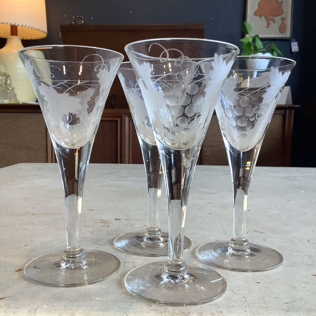 Vtg Crystal Cut Grape Leaf Cordials - Set of 4