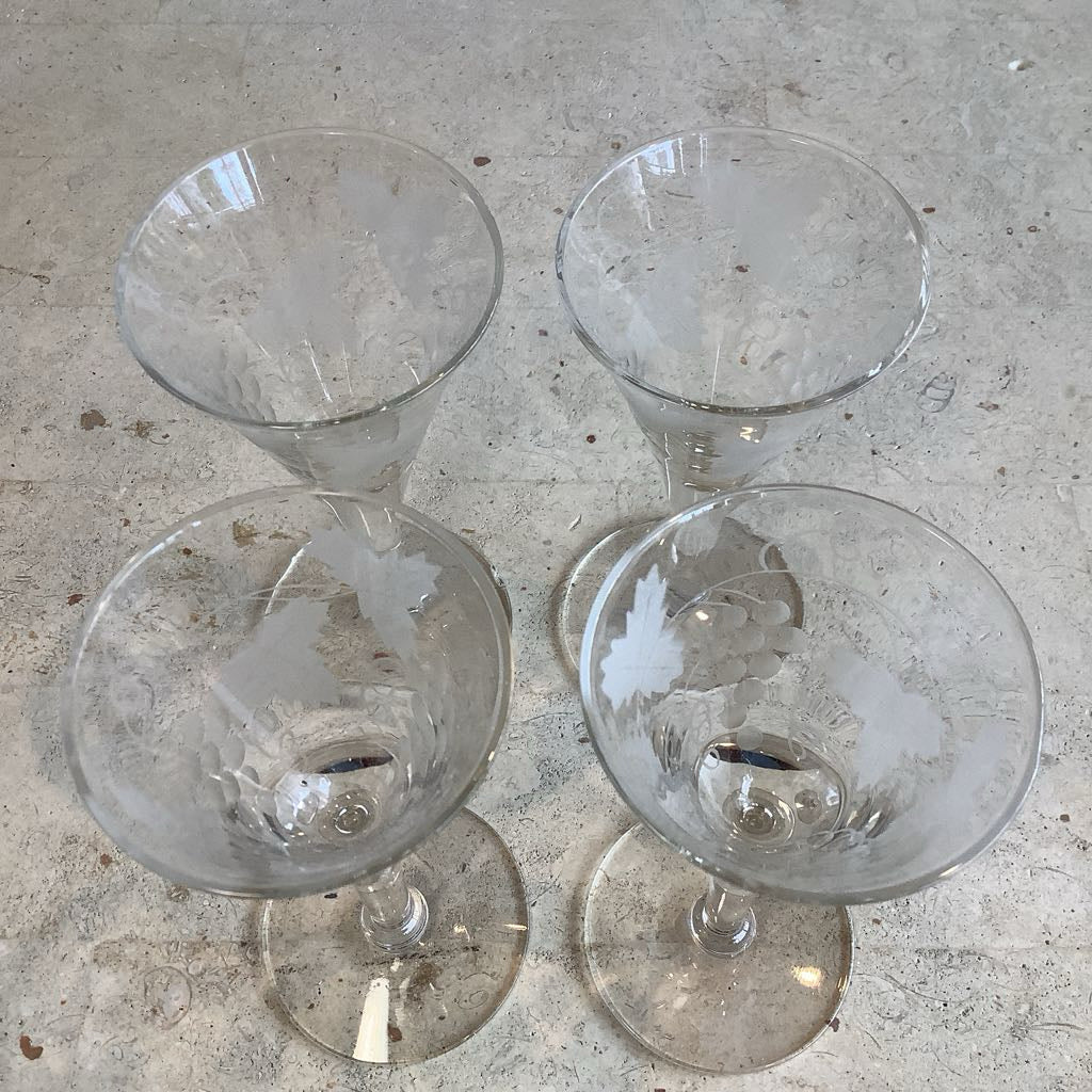Vtg Crystal Cut Grape Leaf Cordials - Set of 4