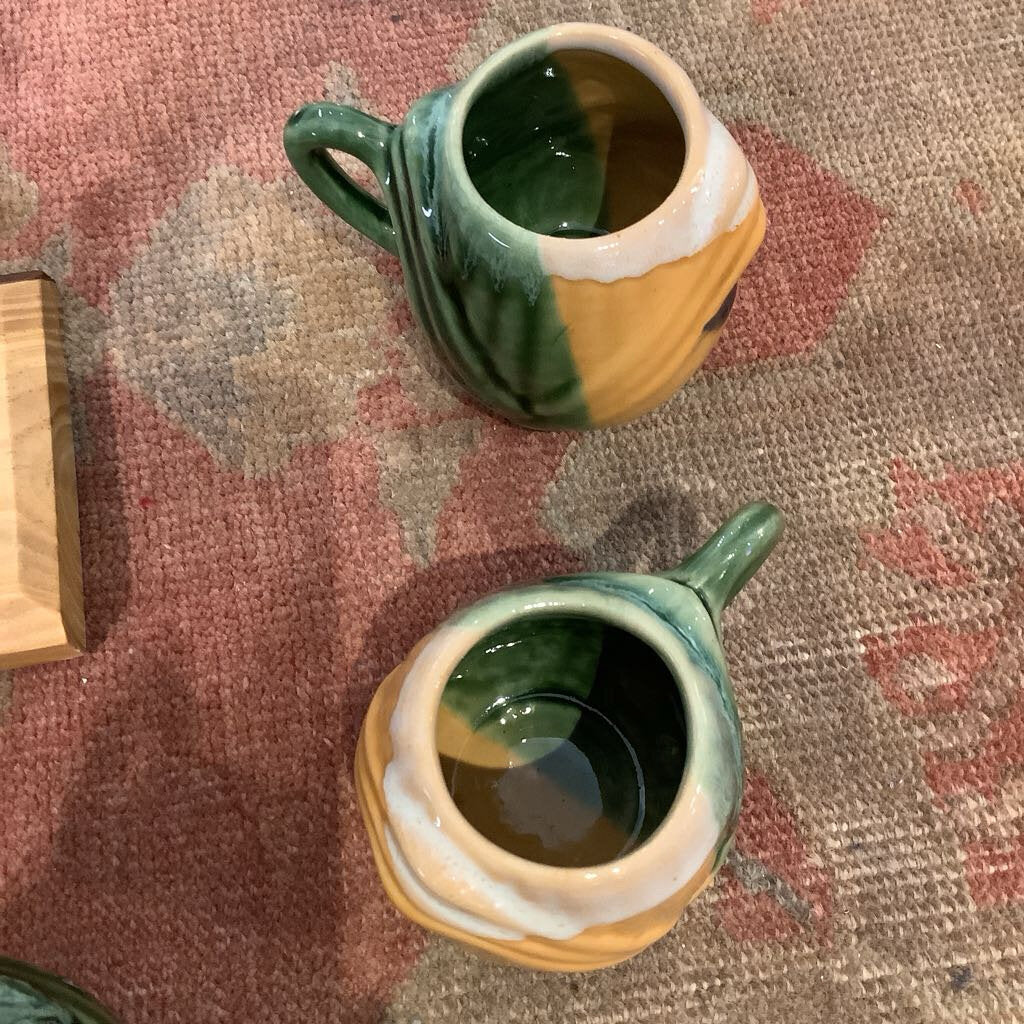 Vtg Glazed Corn Cup Tree w/ 6 cups (One cup is chipped on side)