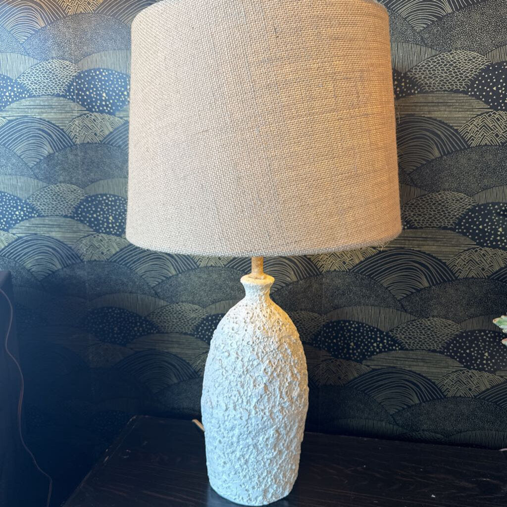 Mid Century Cream Tessellated Table Lamp