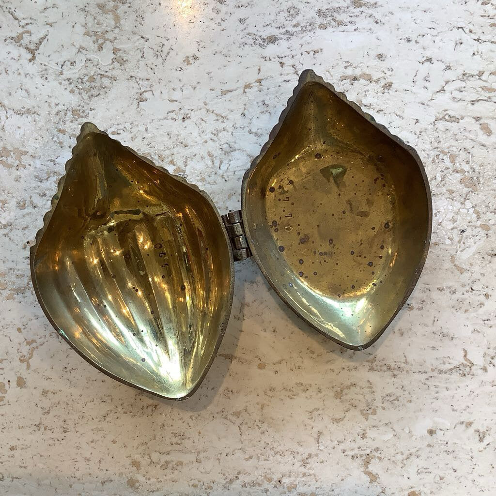 Vintage Brass Shell Jewelry Holder