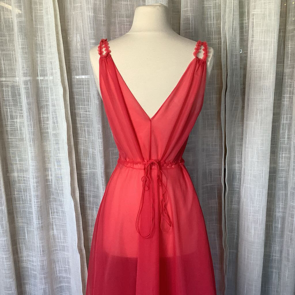 1960s Vanity Fair Pink Nightie