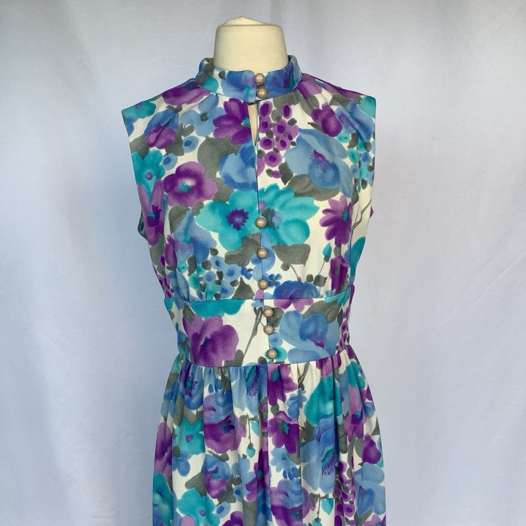 1970s White Floral Maxi