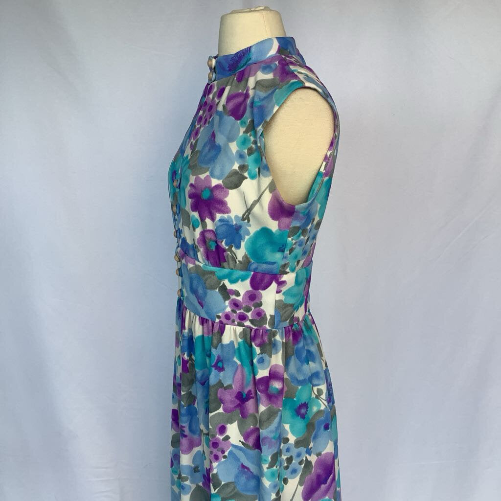 1970s White Floral Maxi