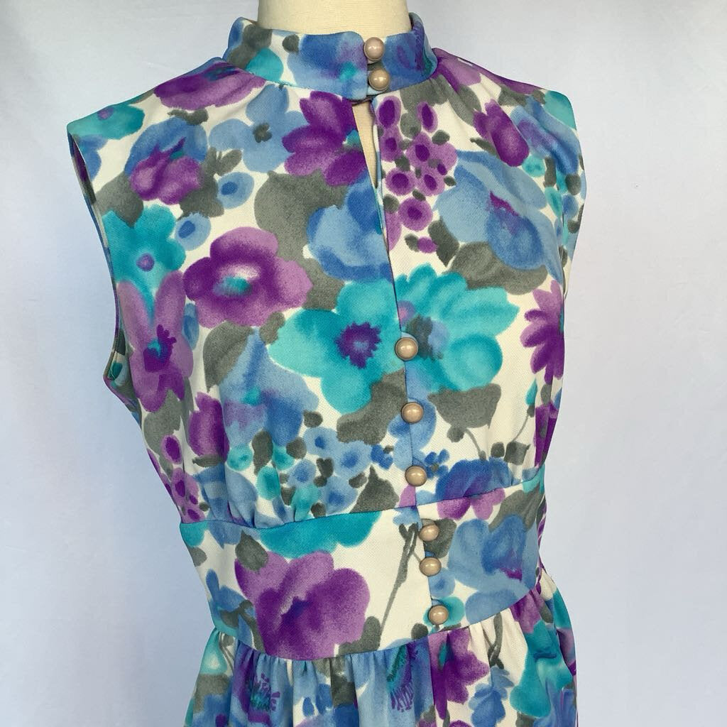 1970s White Floral Maxi