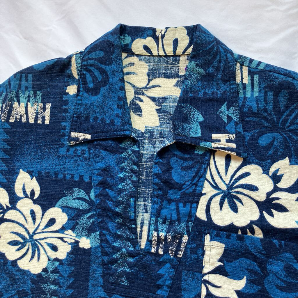Vintage 1970s Blue Hawaii Barkcloth Shirt