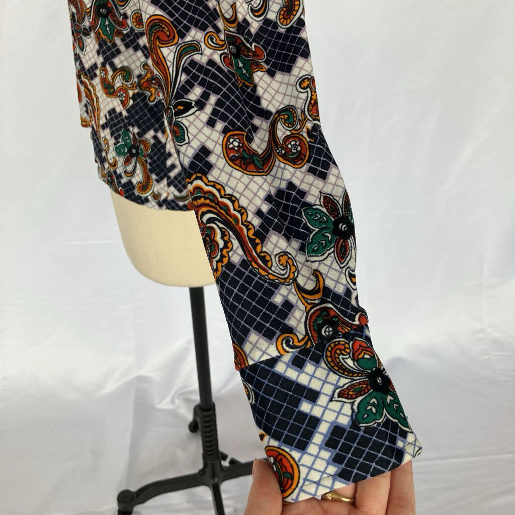 Vintage 1970s Deadstock Blue Psychedelic Paisley Button Down
