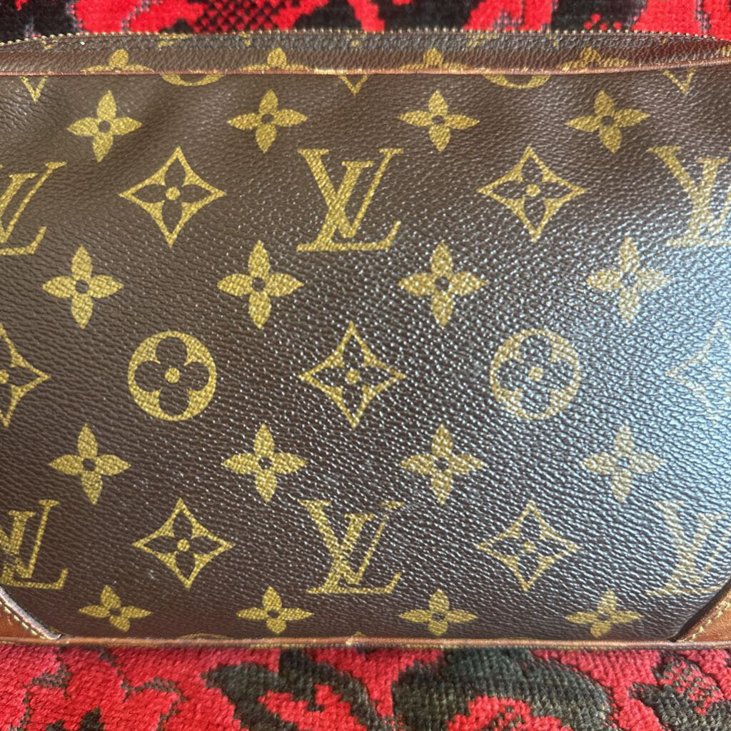 Vintage Louis Vuitton Vintage Monogram Pochette Marly Dragonne