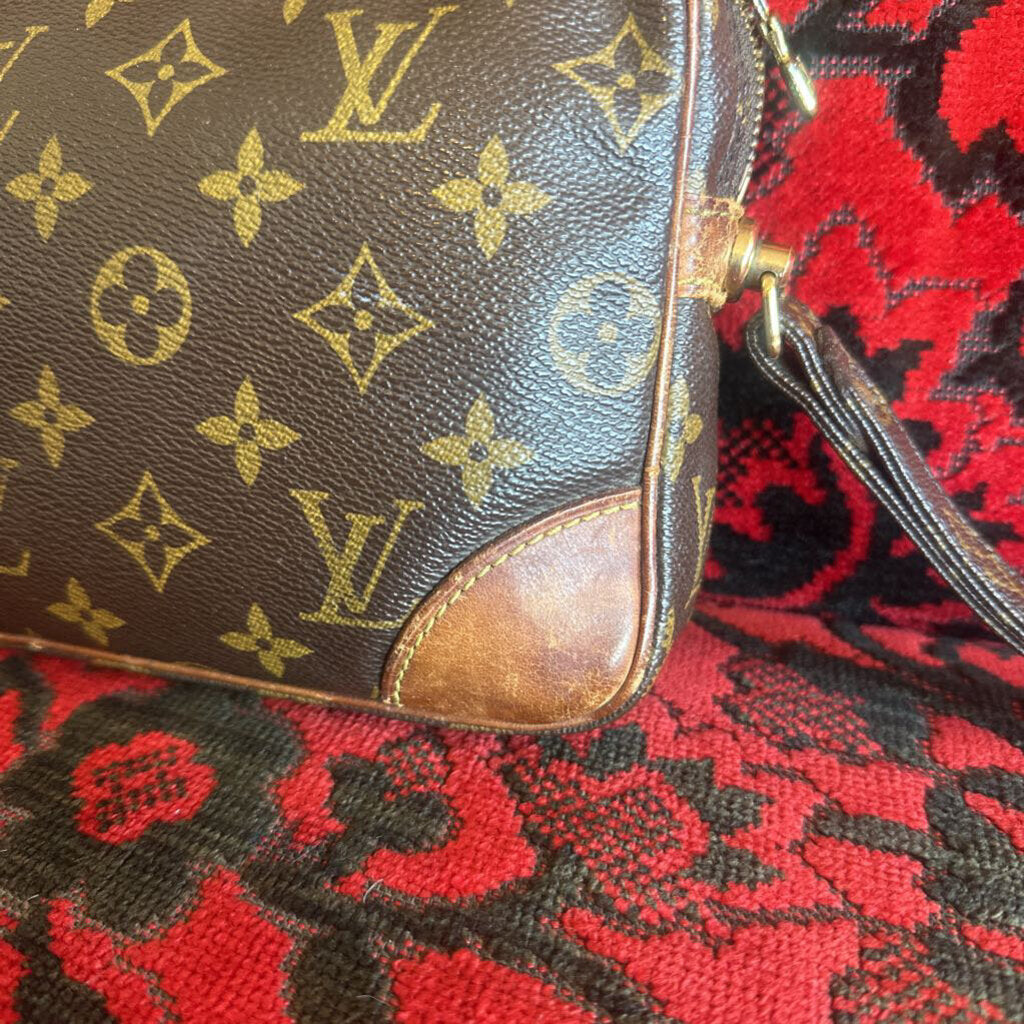 Vintage Louis Vuitton Vintage Monogram Pochette Marly Dragonne