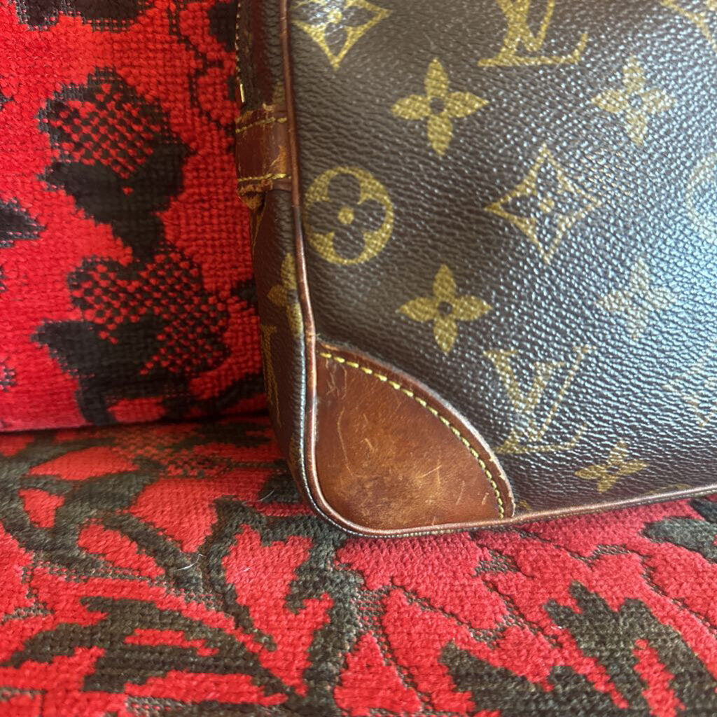 Vintage Louis Vuitton Vintage Monogram Pochette Marly Dragonne