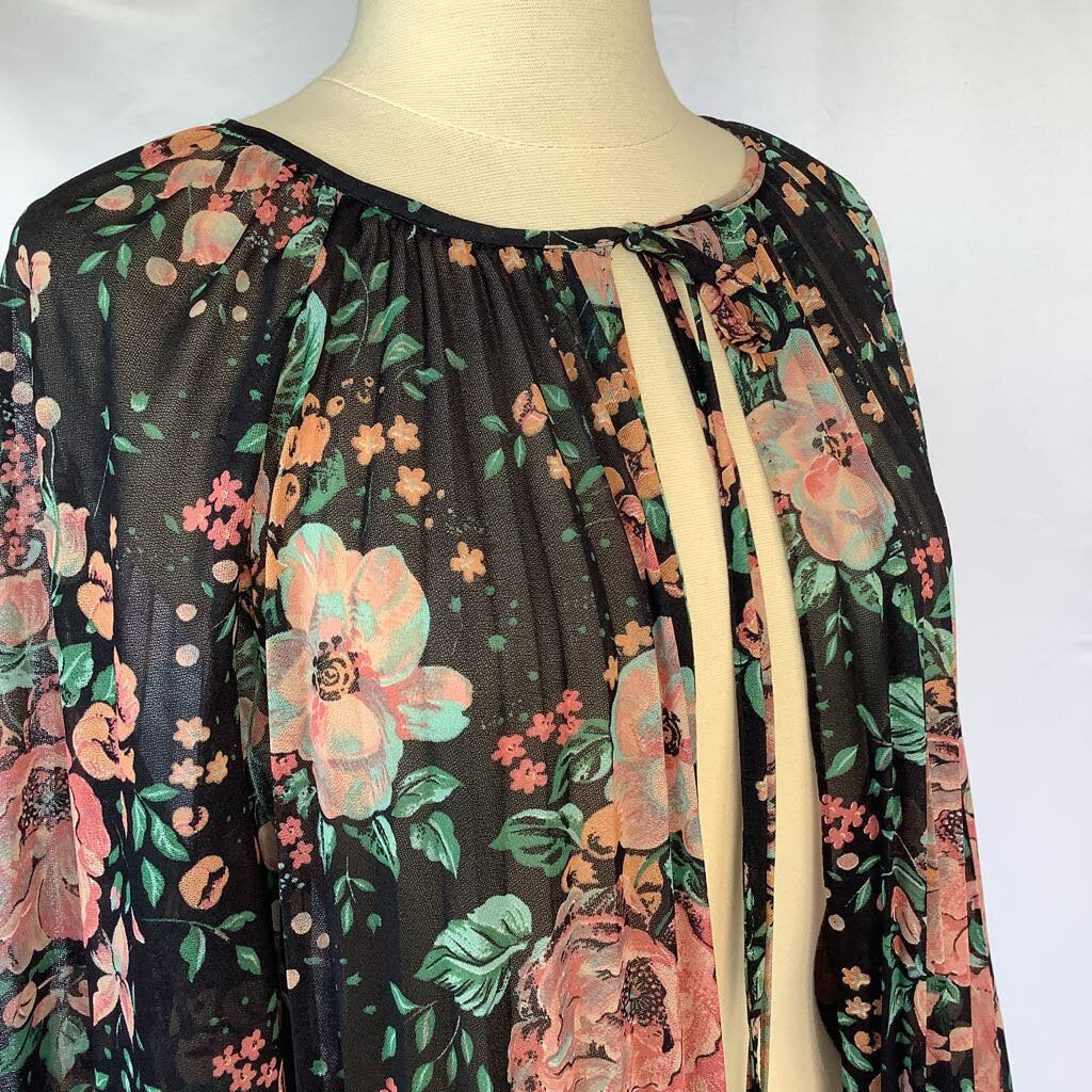 1980s Floral Pleated Open Cape Top w/ Tie at Neck