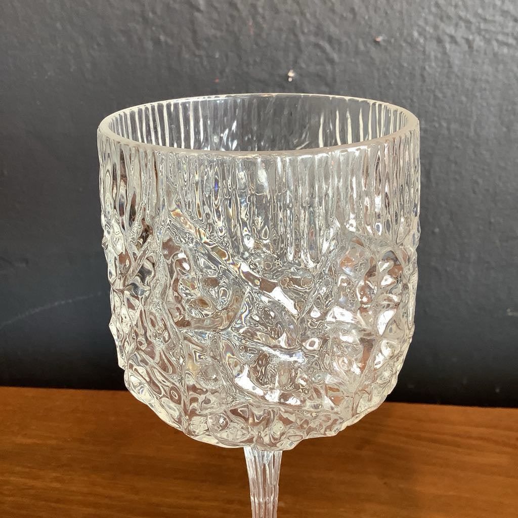 Vintage Norse Ware Acrylic Wine Goblets Crystal Ice Pattern