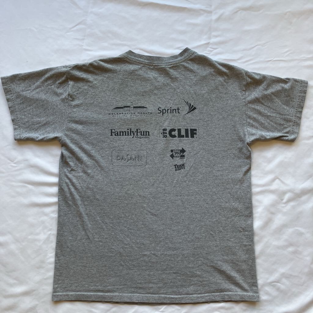 2005 Chicken Little T-shirt