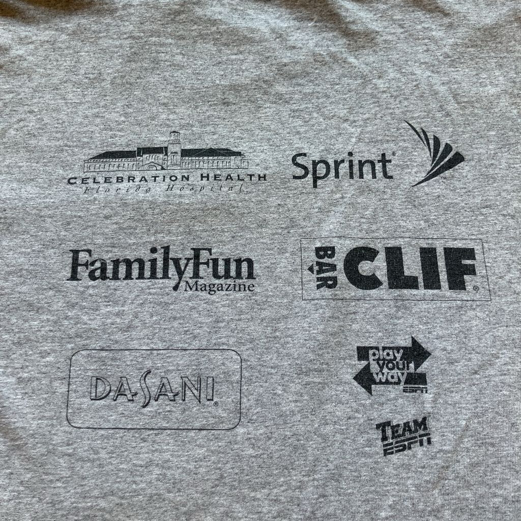 2005 Chicken Little T-shirt