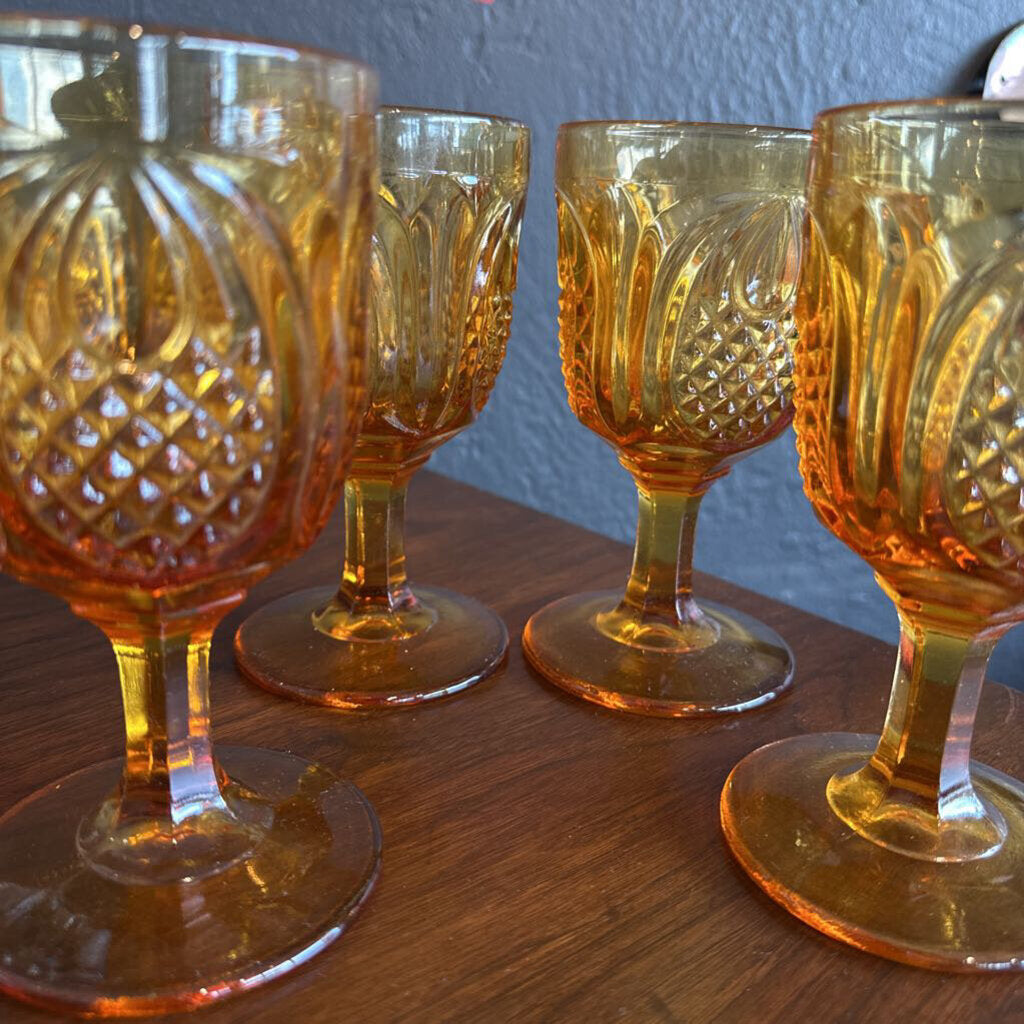 Vintage Fenton New England Colonial Amber Pineapple Footed Glass Set