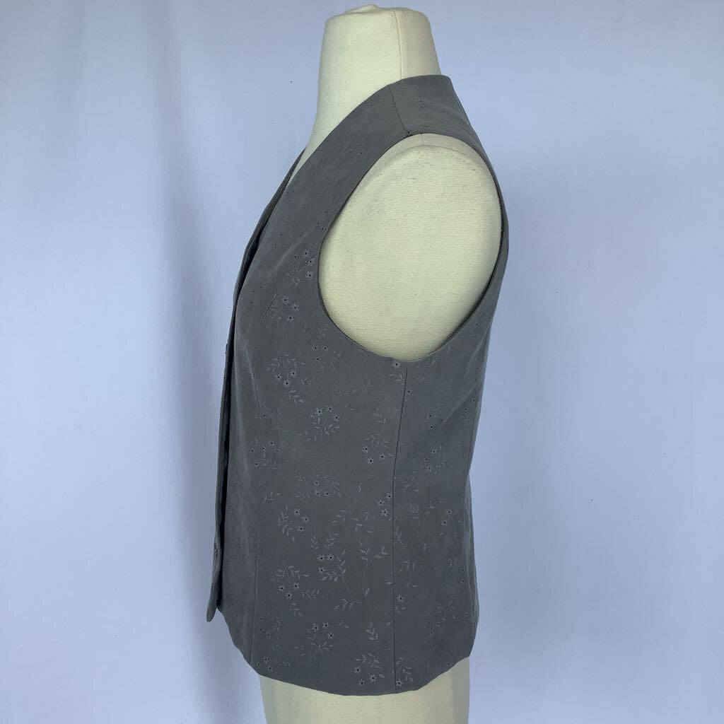 1990s Petite Sophisticated Floral Vest