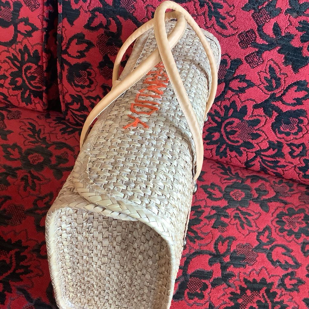 Amazing Vintage Large Straw Bag w Embellishment