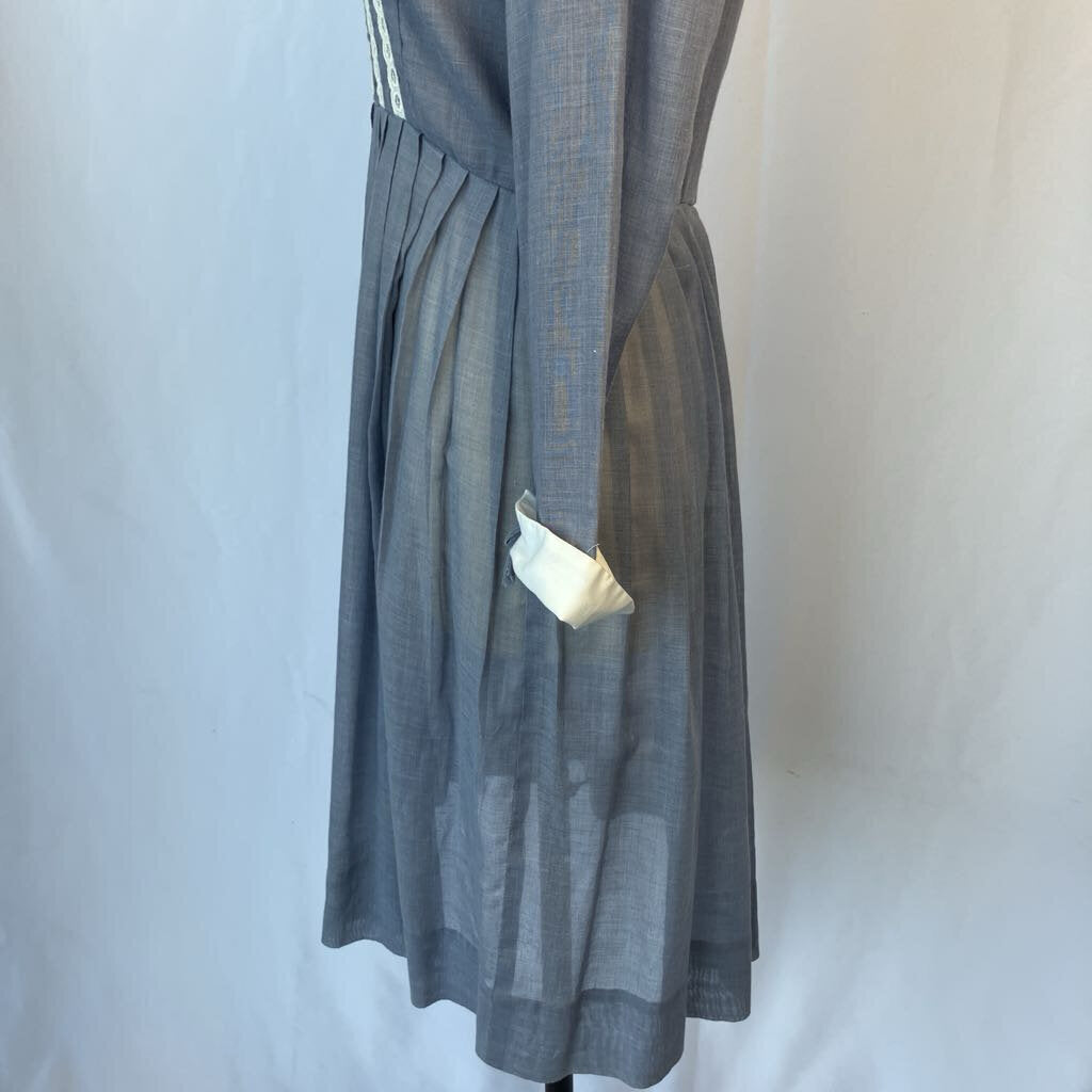 1960s Grey Day Dress with Peter Pan Collar