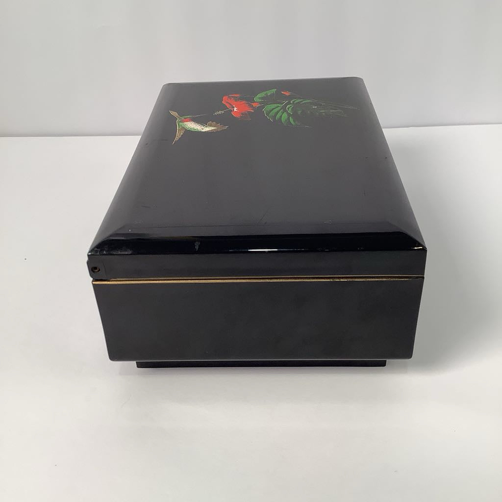 Vintage Lacquerware Otagiri Japan Jewelry Music Box
