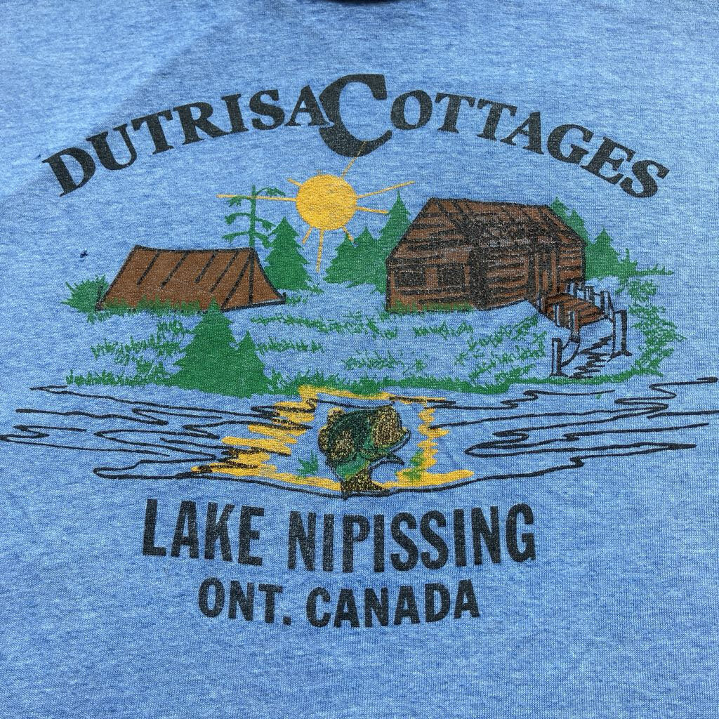 1970s Dutrisa Cottages T-shirt