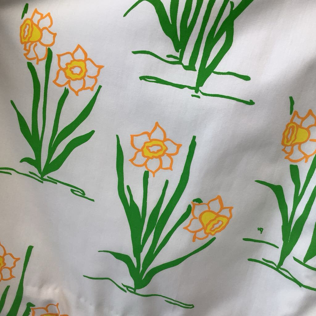 1970s Vested Gentress Daffodil Print Cap Sleeve Dress