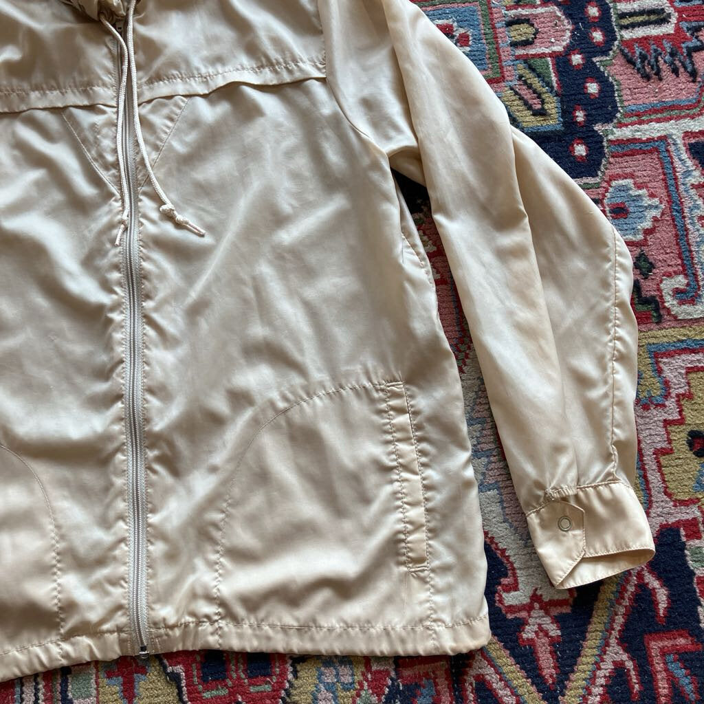Vintage White Stag Windbreaker with Hoodie