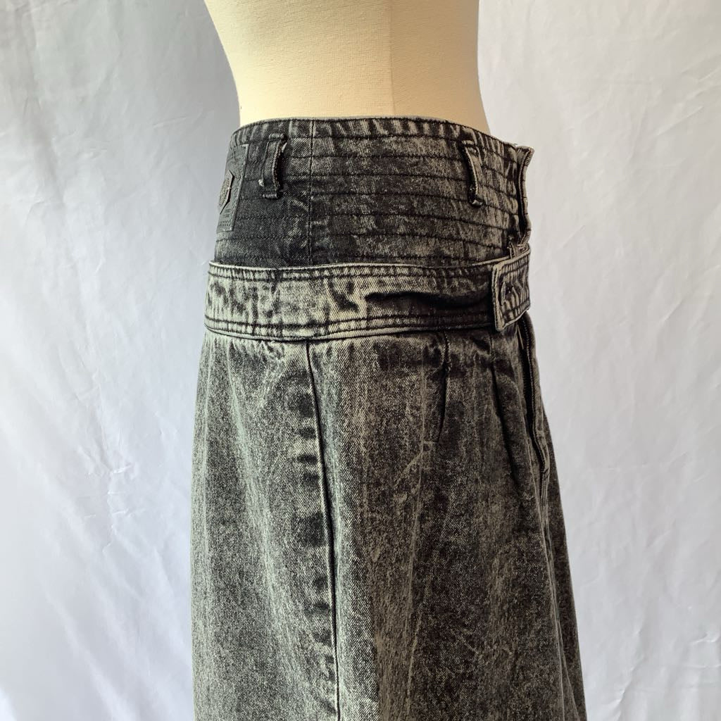 1980s Weathered Blues Acid Wash Denim Pencil Skirt