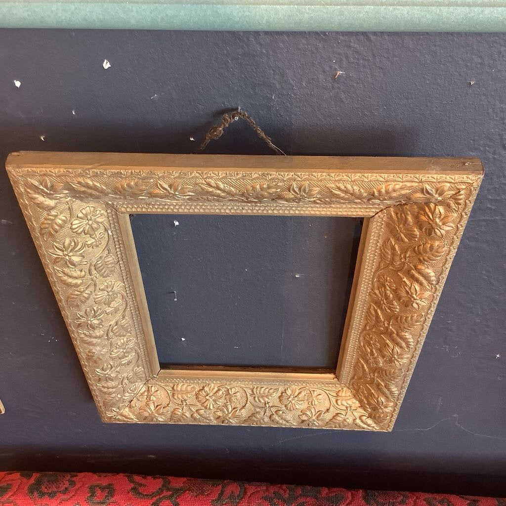 Antique Gold Ornate Embossed Thick Frame