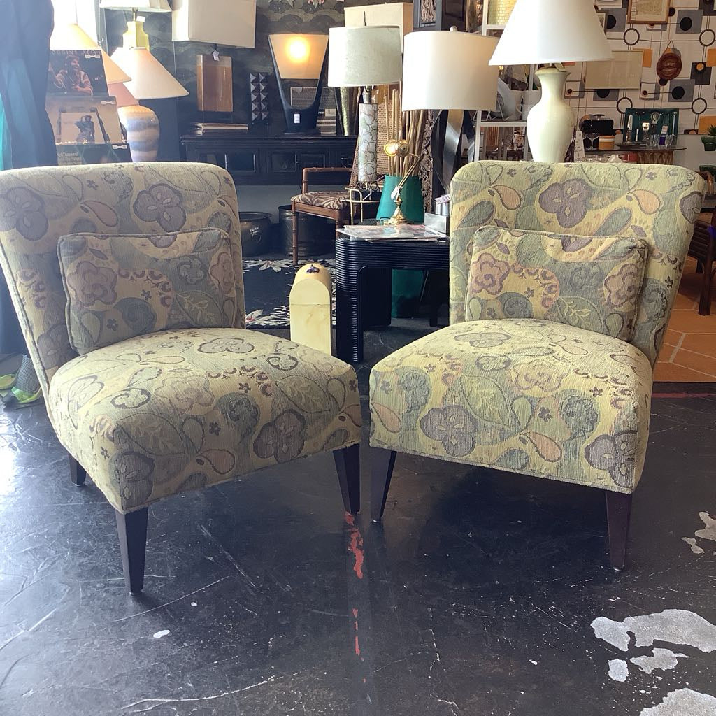 Y2K Storehouse Accent Chair Set