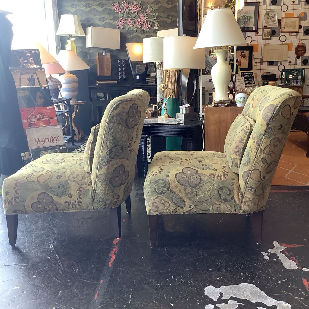 Y2K Storehouse Accent Chair Set