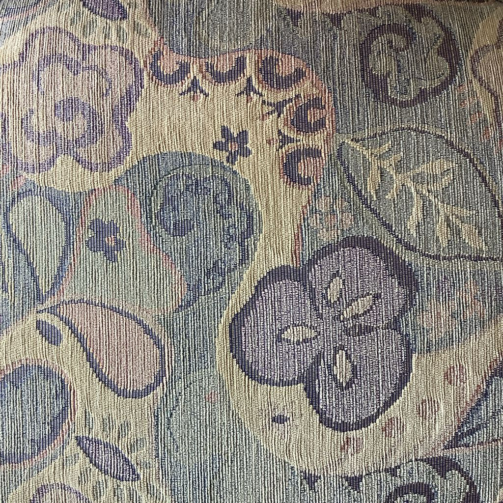 Y2K Storehouse Accent Chair Set