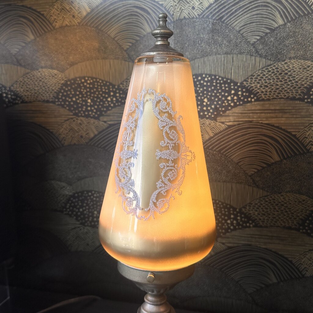 Vintage Art Deco Lamp