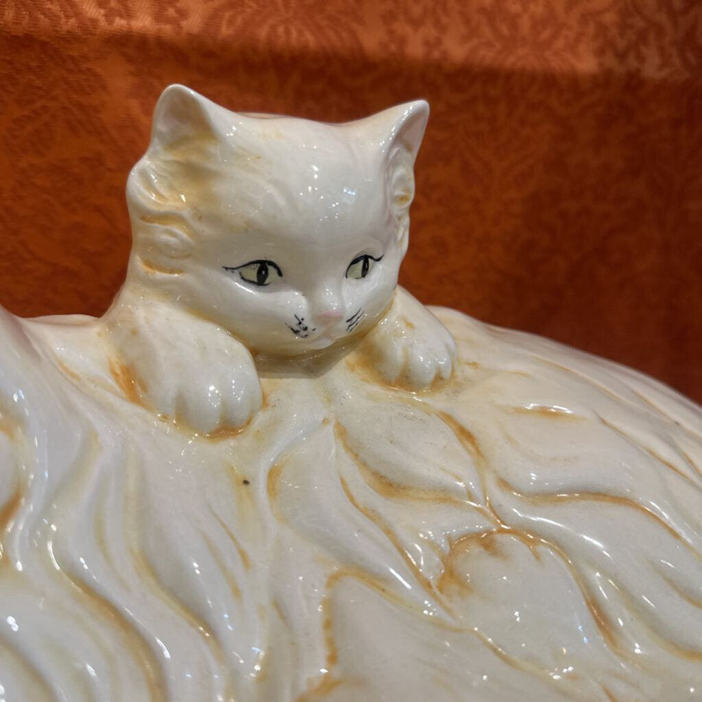 Vintage Ceramic Persian Cats