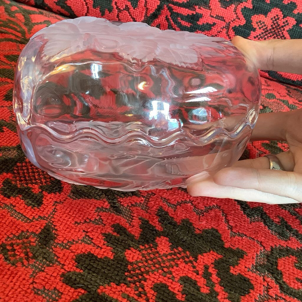 Vintage Studio Nova Frosted Rose Trinket Box