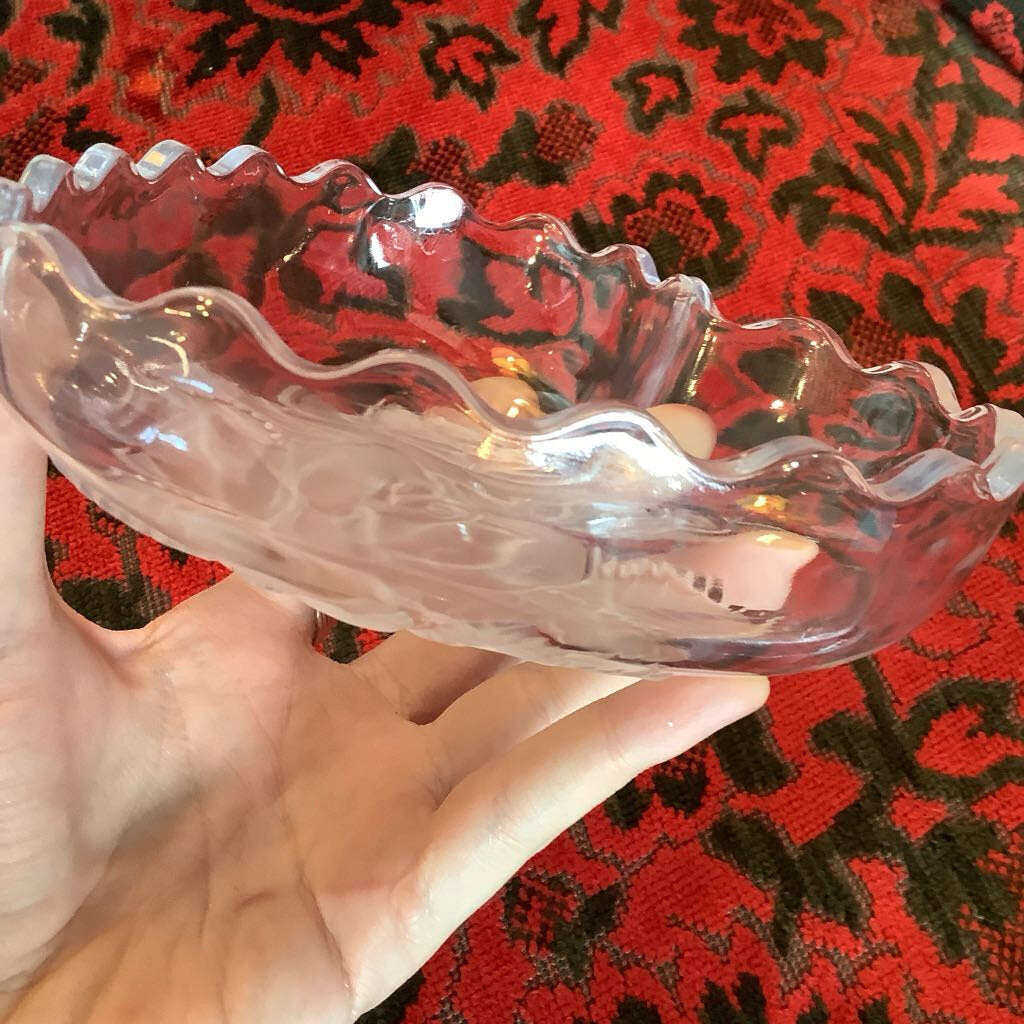 Vintage Studio Nova Frosted Rose Trinket Box