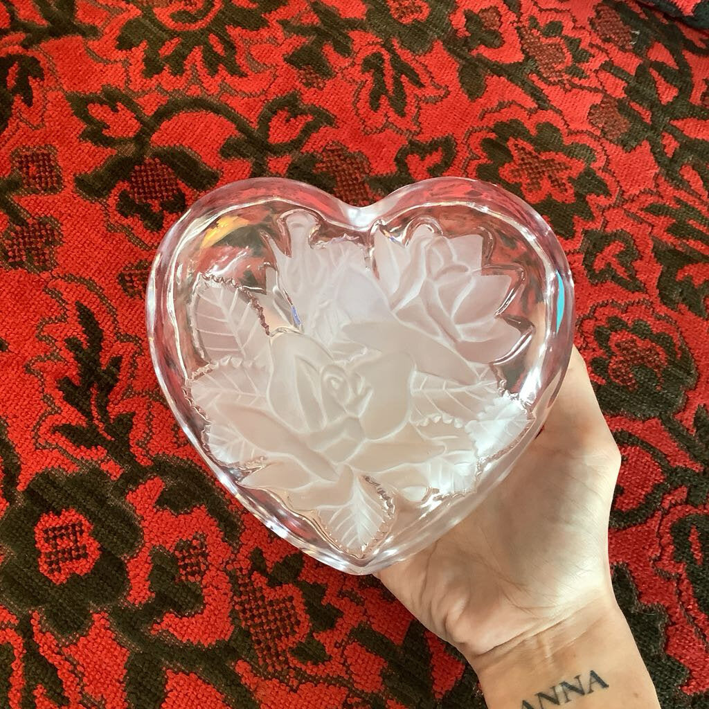 Vintage Studio Nova Frosted Rose Trinket Box