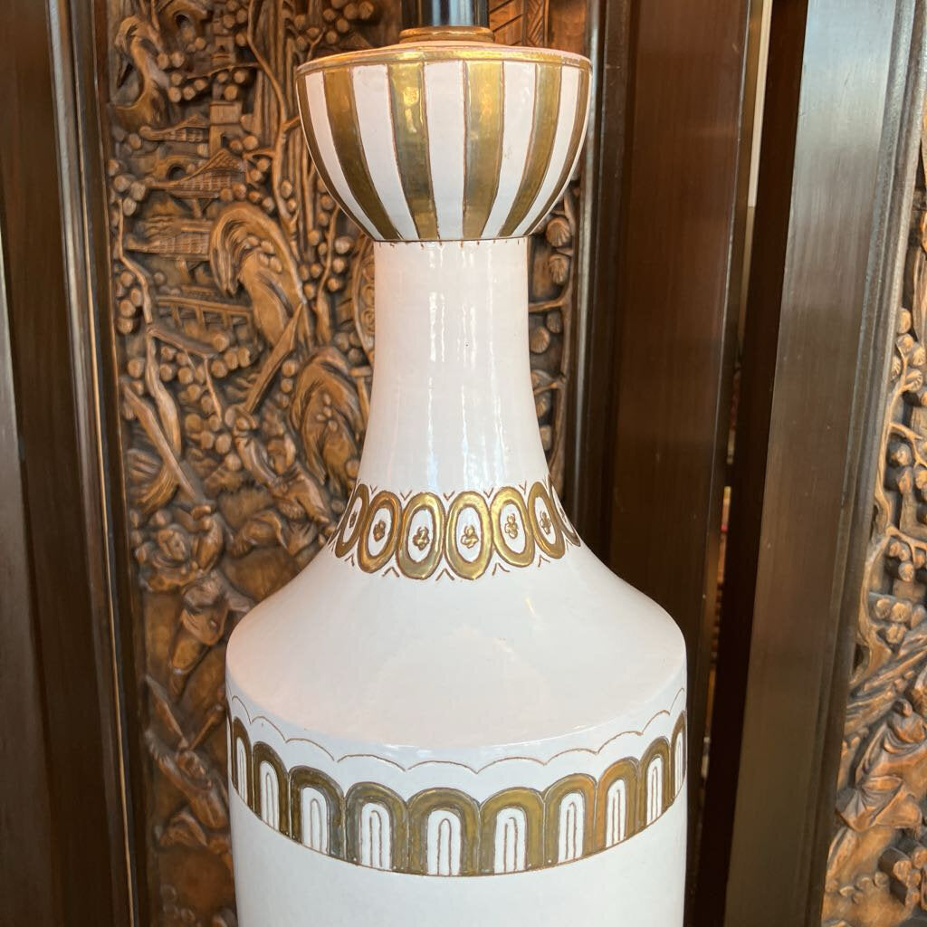 Mid Century White and Gold Lamp