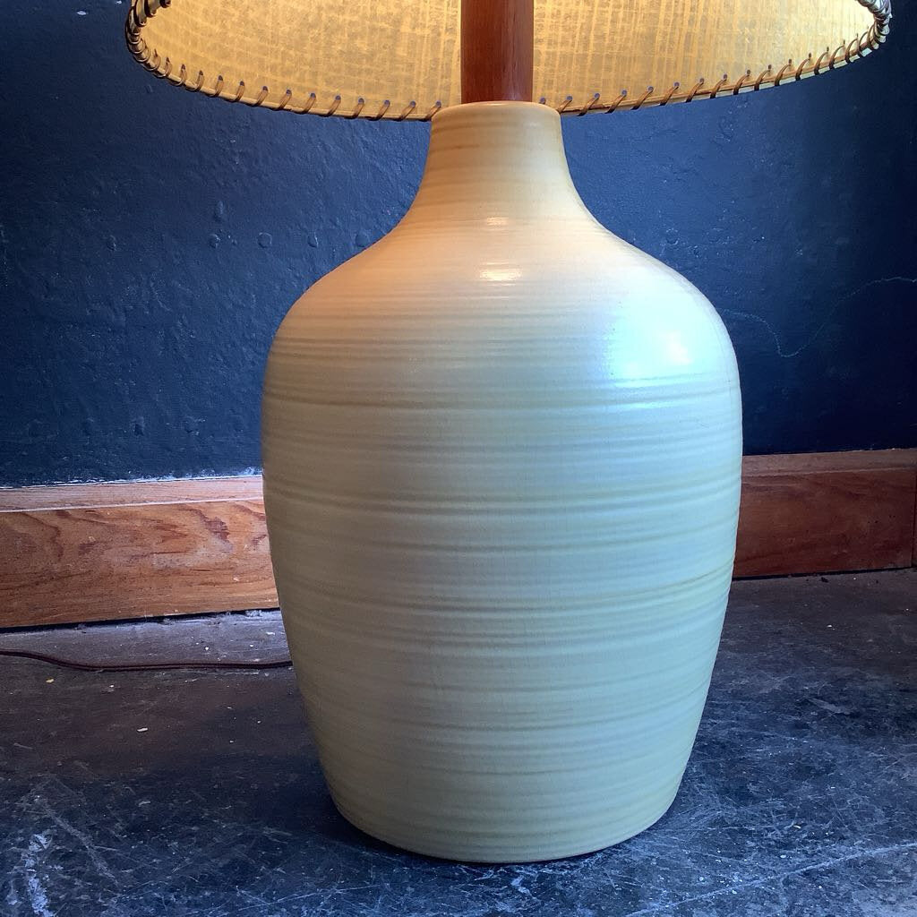Mid Century Modern Minimalist Lamp w/ Original Fiberglass Lamp Shade