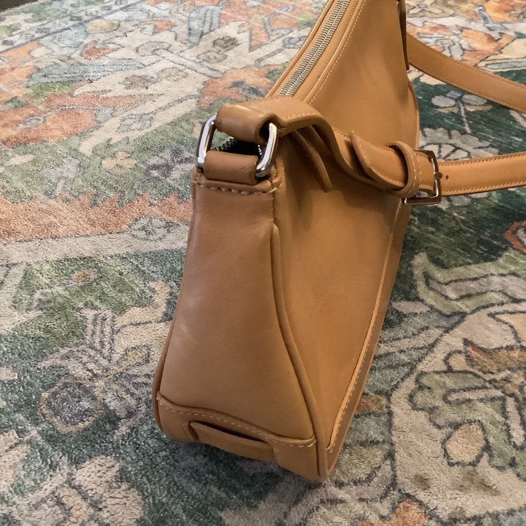 Vintage Coach Hampton Baguette Purse