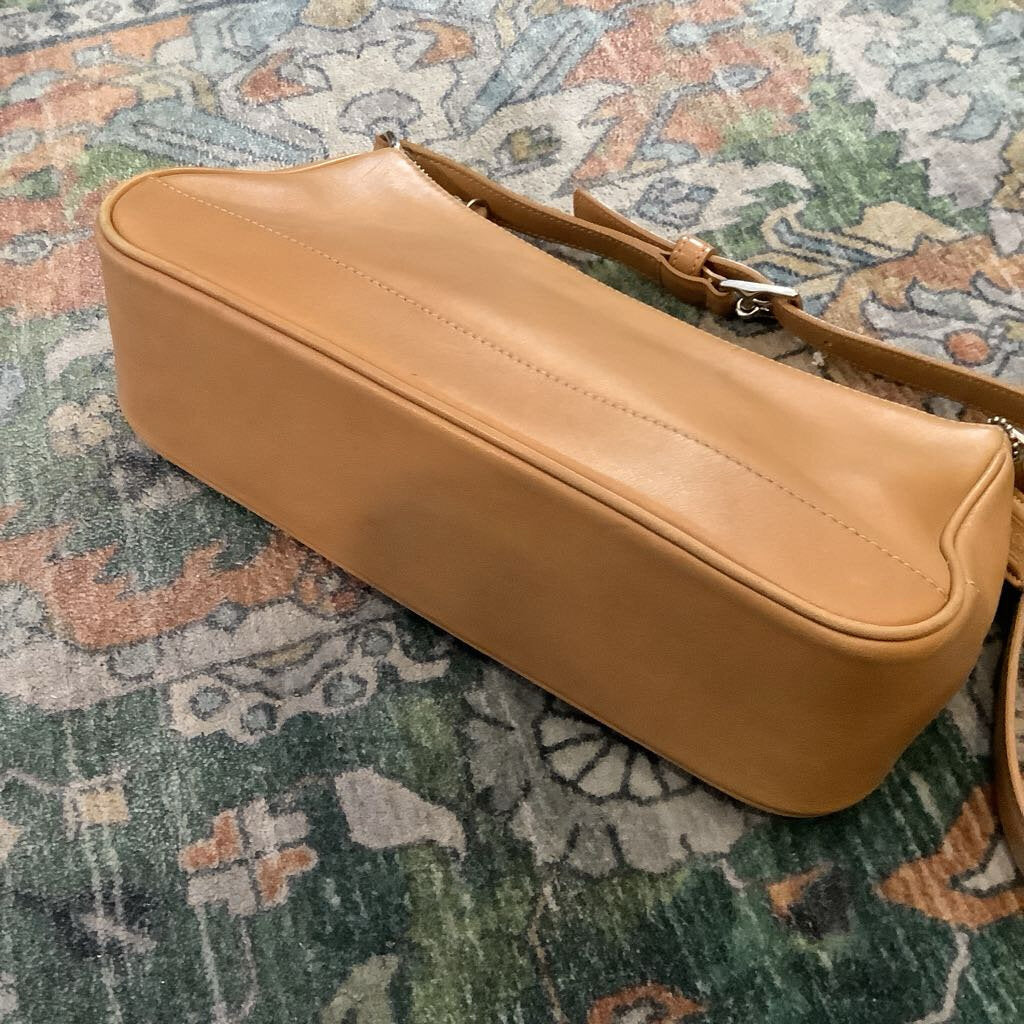 Vintage Coach Hampton Baguette Purse
